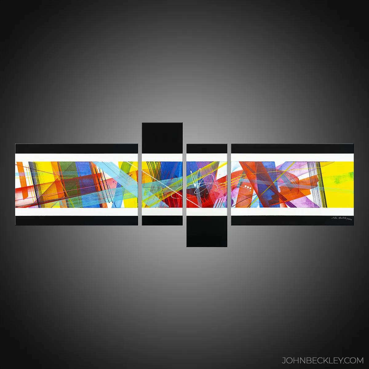 Vue frontale de la peinture abstraite multicolore en cinq panneaux alignés sur fond noir dégradé. — Alectoria, John Beckley